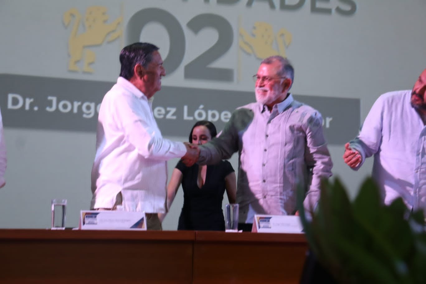 Reconoce Rector participación del CUCosta en el desarrollo del municipio