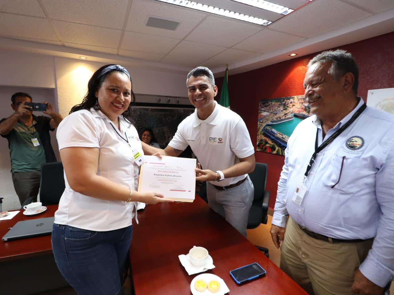 DIF de Puerto Vallarta lidera el innovador ‘Modelo Dual’ de educación DIF de Puerto Vallarta lidera el innovador ‘Modelo Dual’ de educación