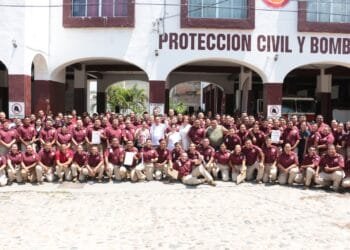 Reconocimientos y gratitud en el Día Nacional del Bombero en Puerto Vallarta