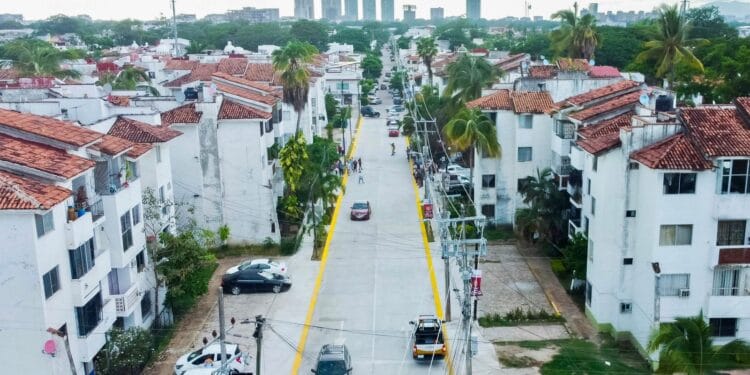 Modernización de la Calle Pavo Real: Un paso más en la transformación urbana Modernización de la Calle Pavo Real: Un paso más en la transformación urbana