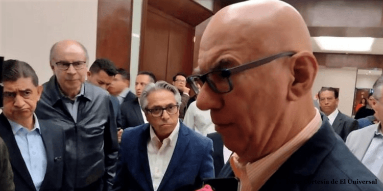 «Que se haga lo correcto»: responde Dante Delgado a Alfaro «Que se haga lo correcto»: responde Dante Delgado a Alfaro