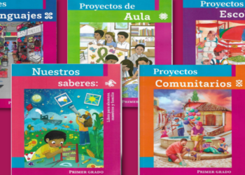 No hay amparos, los libros de texto se distribuirán: AMLO