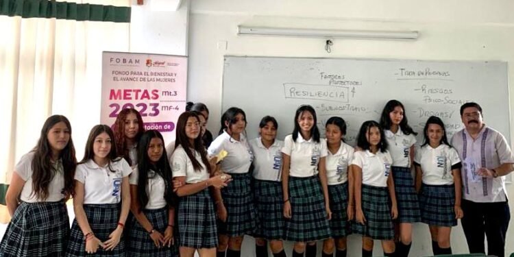 IMMUJER empodera a adolescentes con el Foro sobre derechos sexuales y reproductivos