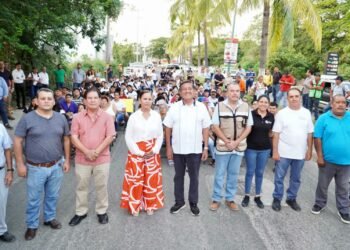 Rehabilitación en concreto hidráulico para la Av. Prisciliano Sánchez