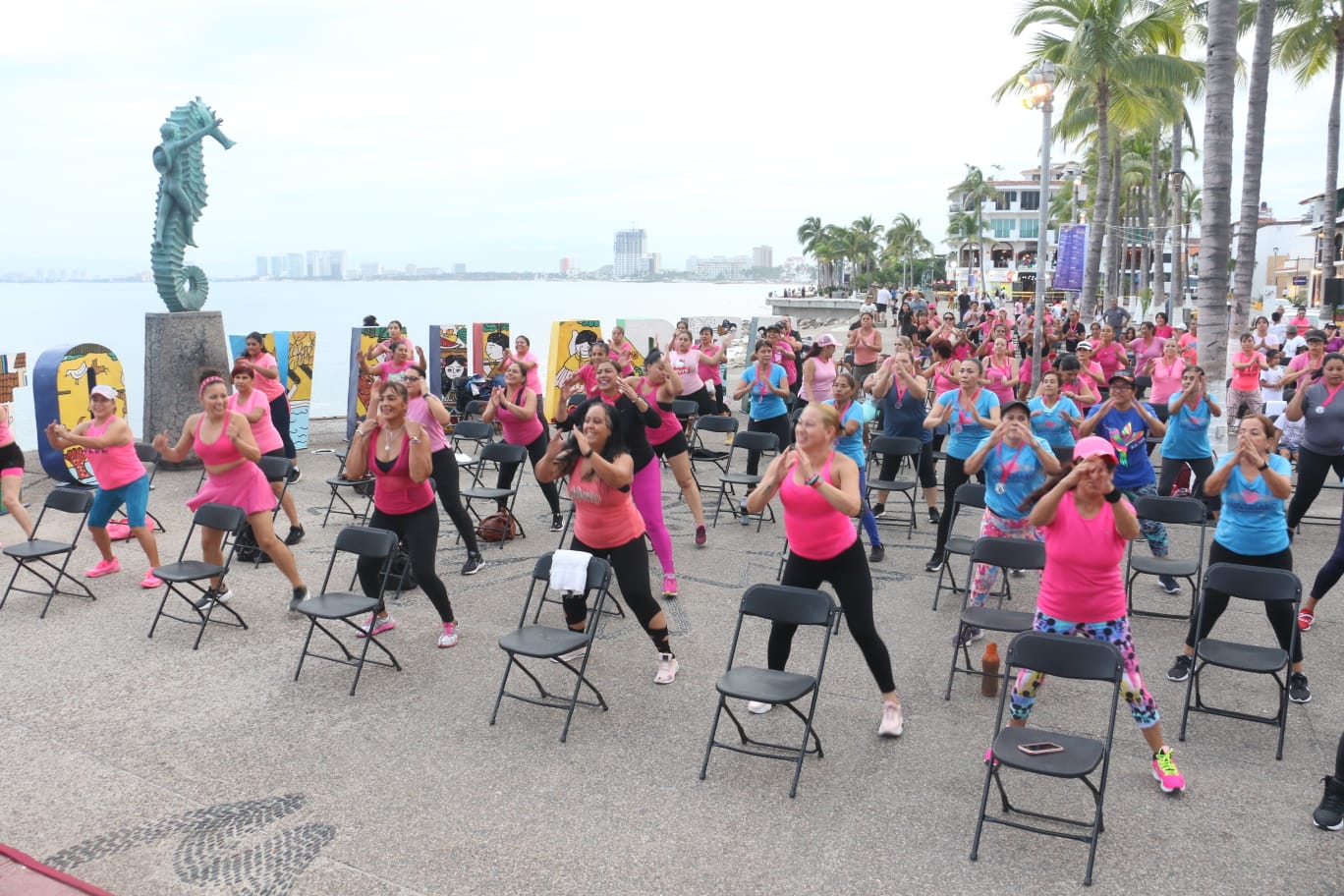 Cierre de la Clase Master de Zumba: Una tarde de energía y salud 1 Master de Zumba