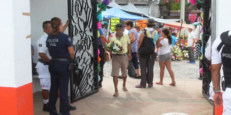 Listo el operativo por el Día de Muertos de parte de Seguridad Ciudadana Listo el operativo por el Día de Muertos de parte de Seguridad Ciudadana