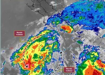 Alerta en Bahía de Banderas ante el avance de la Tormenta Tropical Lidia