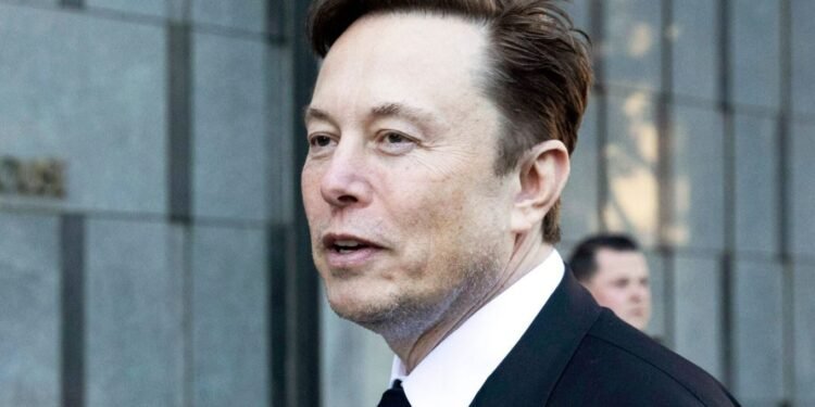 Polémica en X: Musk despide a la mayoría del equipo de integridad electoral