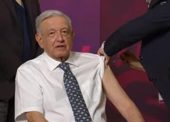 AMLO se pincha Abdala en nueva campaña de vacunación vs Covid