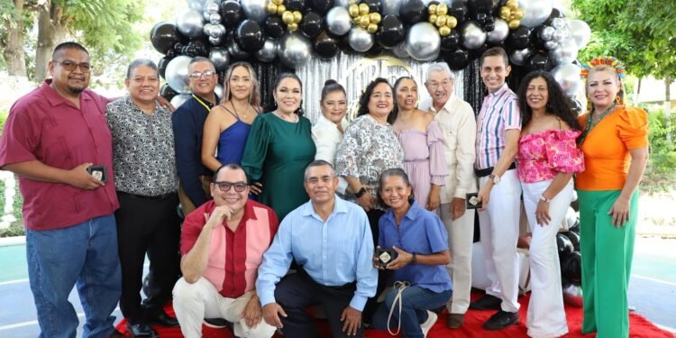 Celebran el 25 Aniversario del CECyTEJ Puerto Vallarta – Pitillal