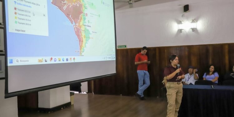 Presentan el proyecto del Atlas de Riesgo por amenazas naturales en Puerto Vallarta
