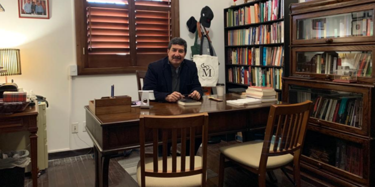 No renuncio al PAN, que ya no existe, renuncio al PRIAN: Javier Corral