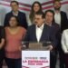 Carlos Lomelí gana la encuesta de Morena en Jalisco, pero…