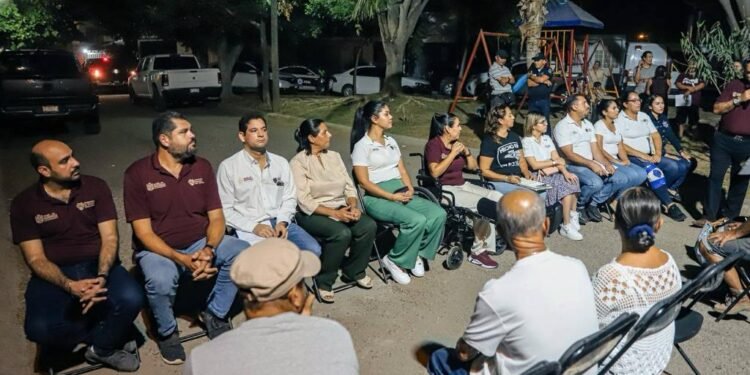 Compromisos y soluciones: Realizan Encuentro Contigo en San Vicente
