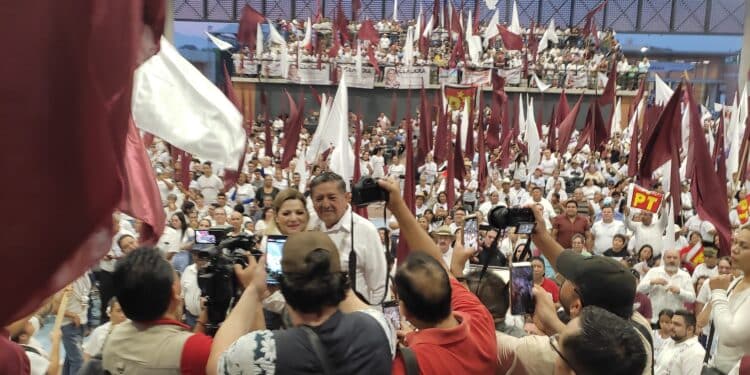 Precandidata de Morena visitó Puerto Vallarta Precandidata de Morena visitó Puerto Vallarta