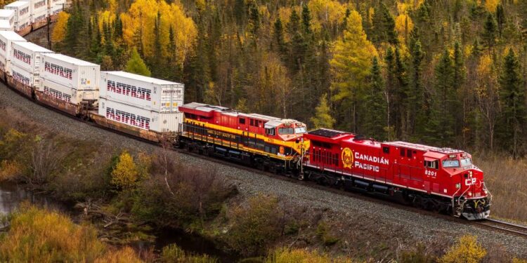 Habrá trenes de pasajeros a Gdl, FerroSur y Canadian-Kansas aceptan rutas para personas