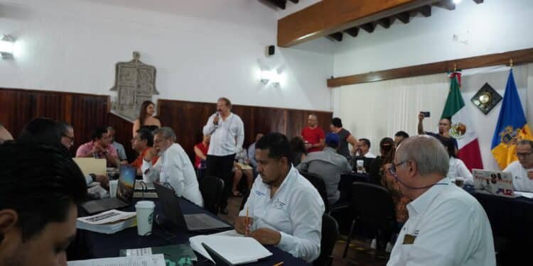 Evalúan desempeño de Dependencias Municipales