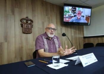 Presenta CUCosta Plan de Ordenamiento Ecológico Participativo en Bahía de Banderas