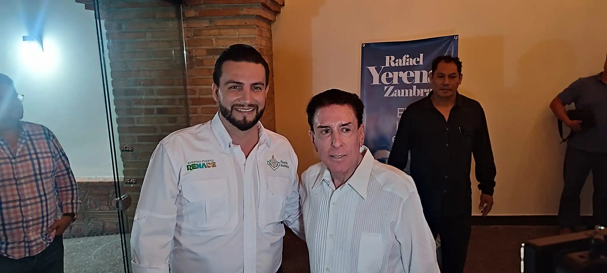 Presentan libro sobre vida de Rafael Yerena Zambrano 2 464471965 1103588845109650 414551417607850102 n