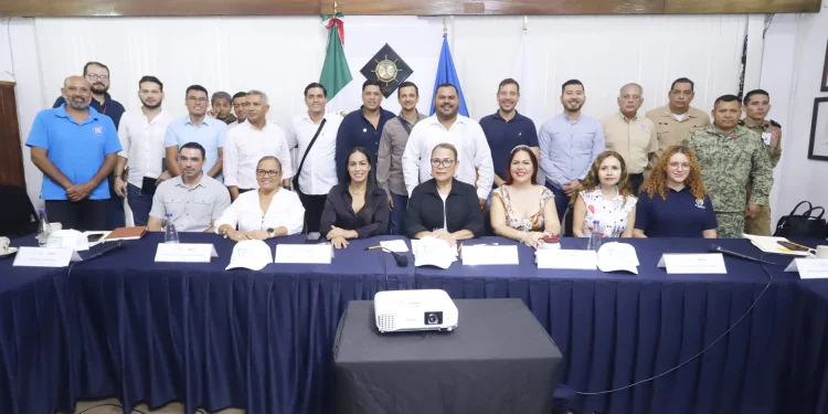 Puerto Vallarta busca asegurar playas libres, limpias y certificadas