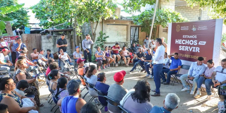 Tras reunión con vecinos, se anuncian mejoras para Villas Miramar