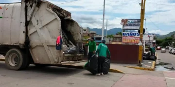 Posibles sanciones a quienes saquen basura fuera de horario en Puerto Vallarta Posibles sanciones a quienes saquen basura fuera de horario en Puerto Vallarta
