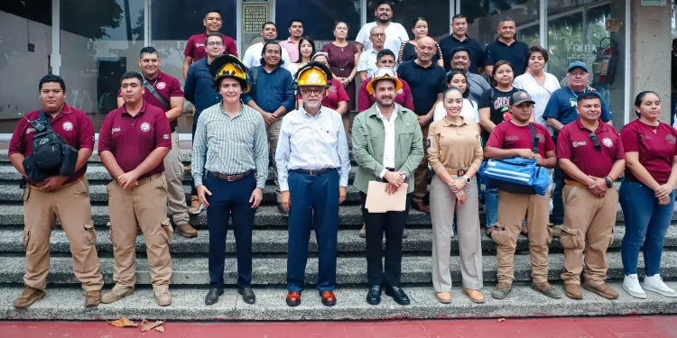 Nayarit impulsa la accesibilidad en Bahía de Banderas con equipo inclusivo para playas