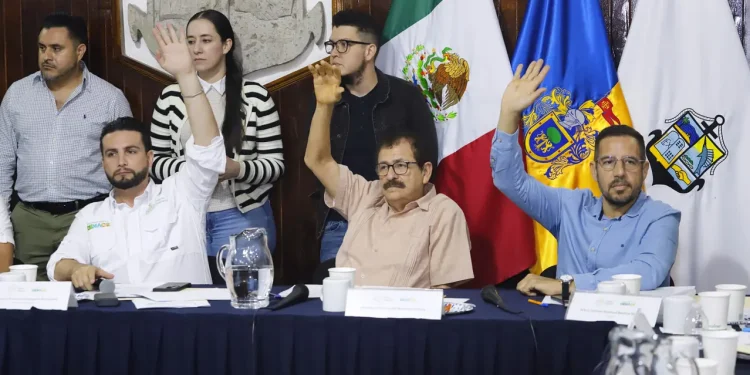 Puerto Vallarta: Presupuesto histórico para obras públicas y aumento salarial