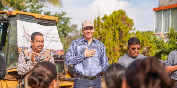 «2025 será el año de la obra pública y el deporte en Bahía de Banderas”: Héctor Santana