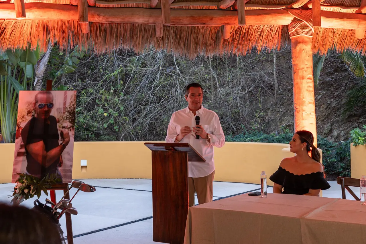 Fundación James McKenney