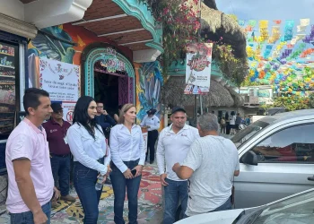 Calles libres y comercio regulado: Ponen en marcha el operativo “Sayulita Ponte en Orden”