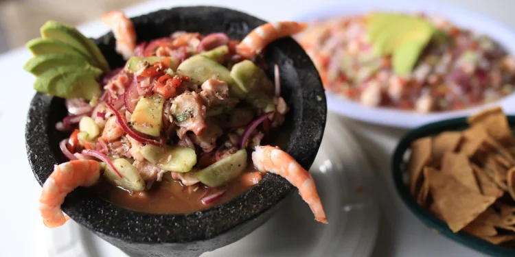 Bahía de Banderas deleitará con su gastronomía en la Feria Nayarit 2025