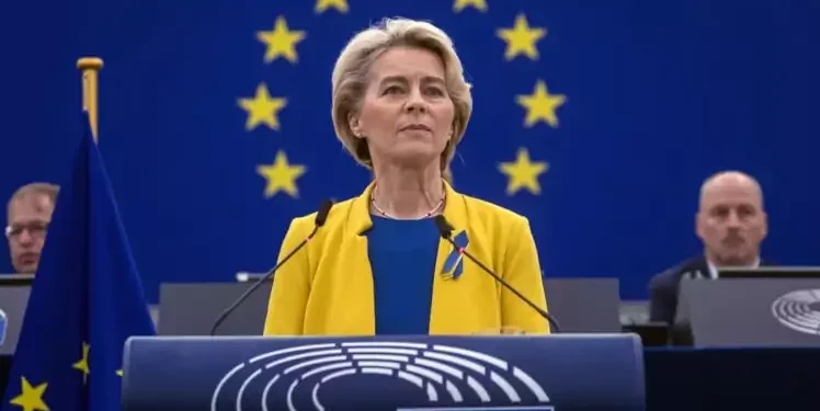 Von der Leyen presentó un plan para destinar 800.000 millones de euros para el rearme de Europa