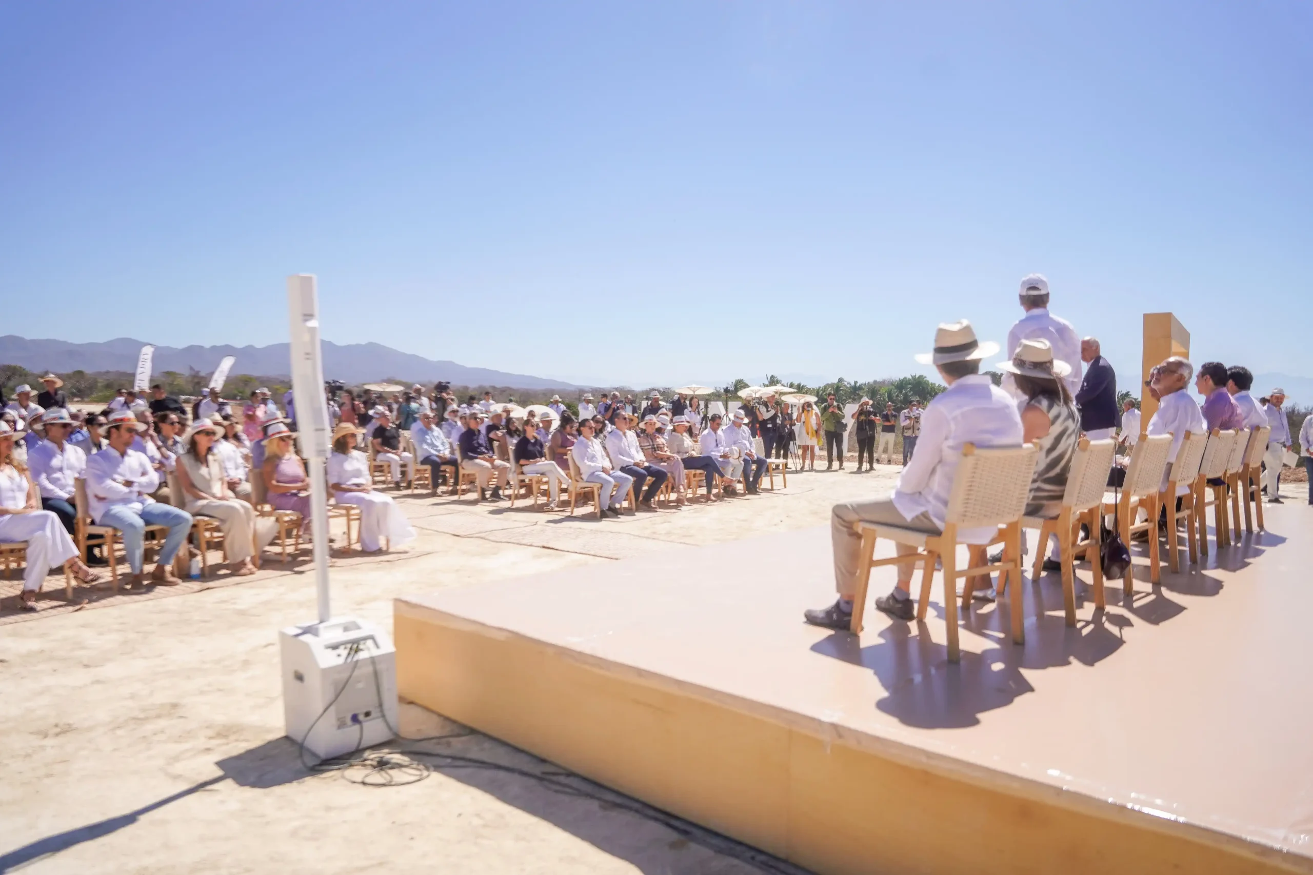 Colocan la primera piedra del Hotel Montage en Punta de Mita 1 Hotel Montage