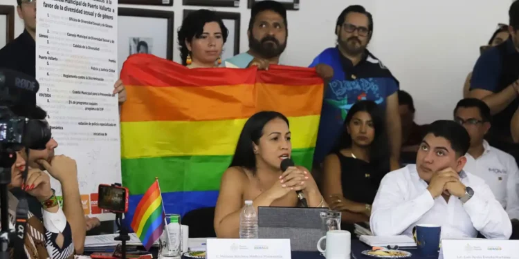 Impulsan la inclusión: Aprueban la creación del Cabildo de la Diversidad en Vallarta Impulsan la inclusión: Aprueban la creación del Cabildo de la Diversidad en Vallarta