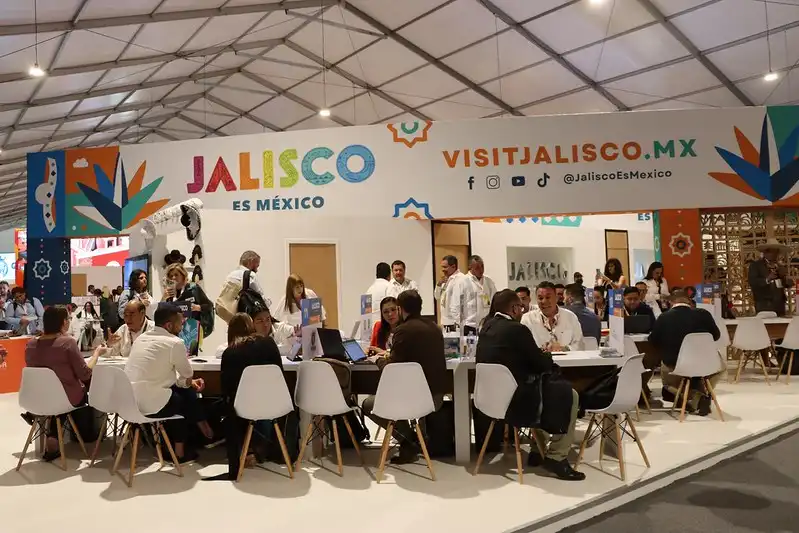 54494948149 b50c21073f c