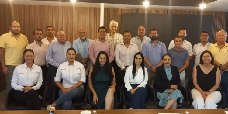 AEBBA pone en prioridad atender tema del agua en la región AEBBA pone en prioridad atender tema del agua en la región