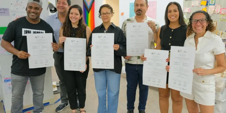 Puerto Vallarta y Nueva York sellan hermanamiento histórico en el NYC Pride 2025