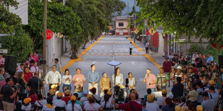 Una calle renovada para la comunidad de San Vicente