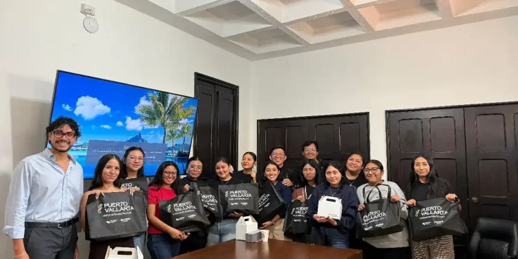 Puerto Vallarta capacita a Agentes de Aliados Estratégicos