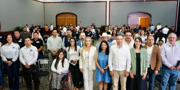 Nayarit impulsa una movilidad moderna, segura e incluyente Nayarit impulsa una movilidad moderna, segura e incluyente