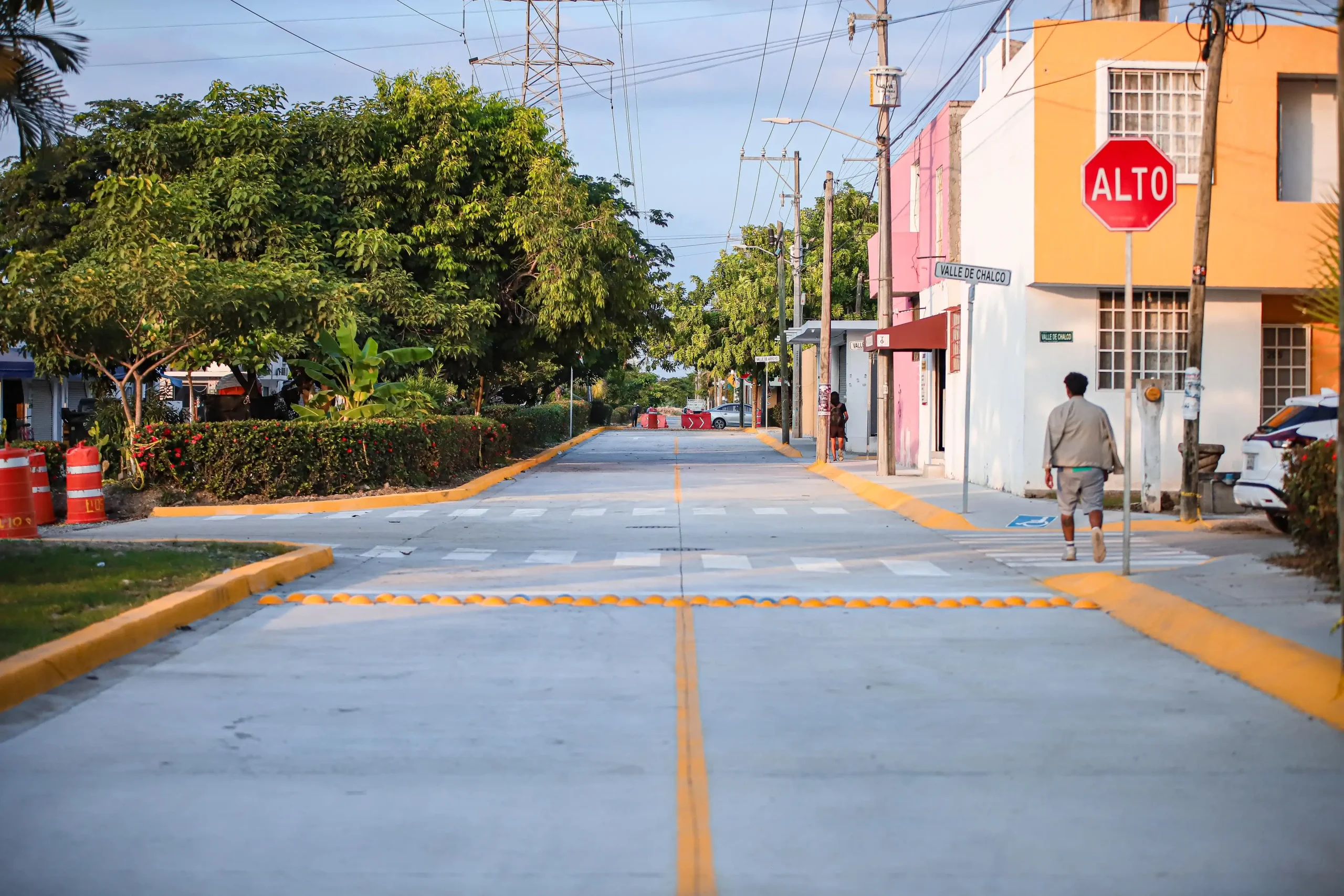 Bahía de Banderas: Entregan la primera etapa de la Avenida México en Valle Dorado 2 WhatsApp Image 2025 10 23 at 14.12.00 scaled