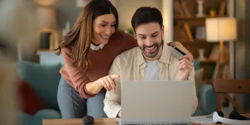 Compras de fin de año: cómo aprovechar las promociones sin poner en riesgo tus finanzas Compras de fin de año: cómo aprovechar las promociones sin poner en riesgo tus finanzas