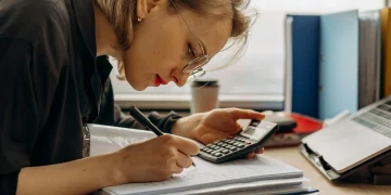 Contaduría en la EBC: El camino seguro hacia la estabilidad y el crecimiento profesional