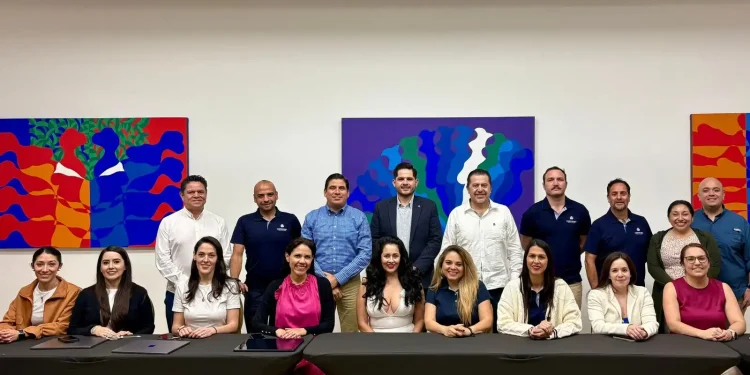 Puerto Vallarta se perfila como nuevo polo de encuentros empresariales nacionales