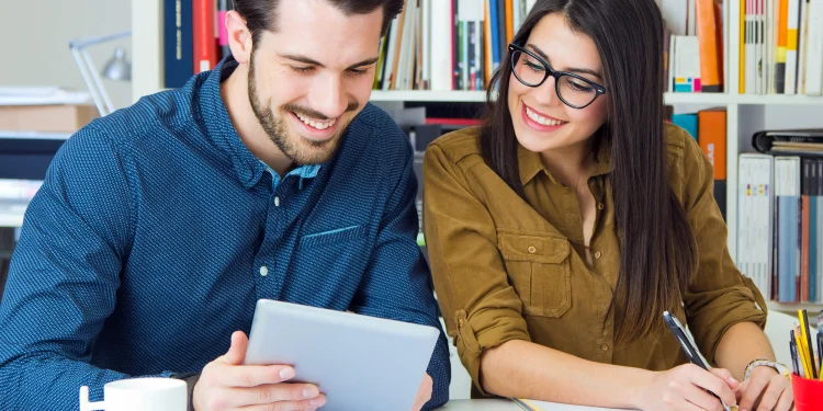 Licenciatura en contaduría en la EBC: la carrera que impulsa el futuro empresarial