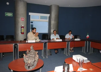 Rectora del CUCosta impulsa agenda ambiental con reuniones estratégicas