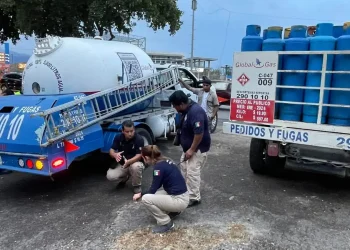 Héctor Santana refuerza la supervisión y vigilancia de gaseras en Bahía de Banderas