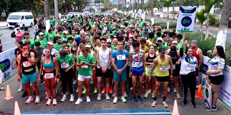 Más de mil corredores participan en la Carrera SEAPAL Vallarta 2026