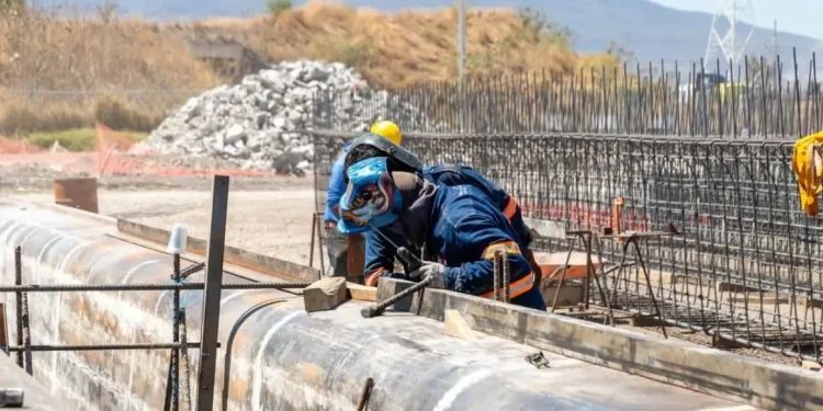Reportan avances en la reconstrucción del puente La Desembocada